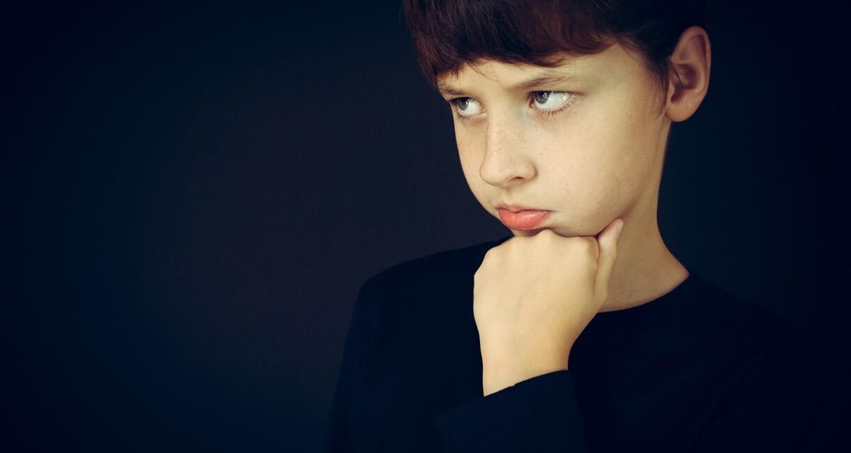 discontent, question, distrust, skeptic, emotions, look from under the forehead, teen, sight, suspects, pondered, disgruntled, portrait, human emotions, children's emotions, discontent, question, distrust, distrust, distrust, distrust, distrust, skeptic, skeptic